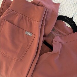 Mauve figs limited edition XS